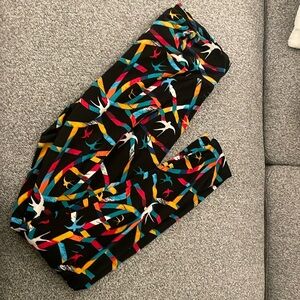 LULAROE black and birds leggings